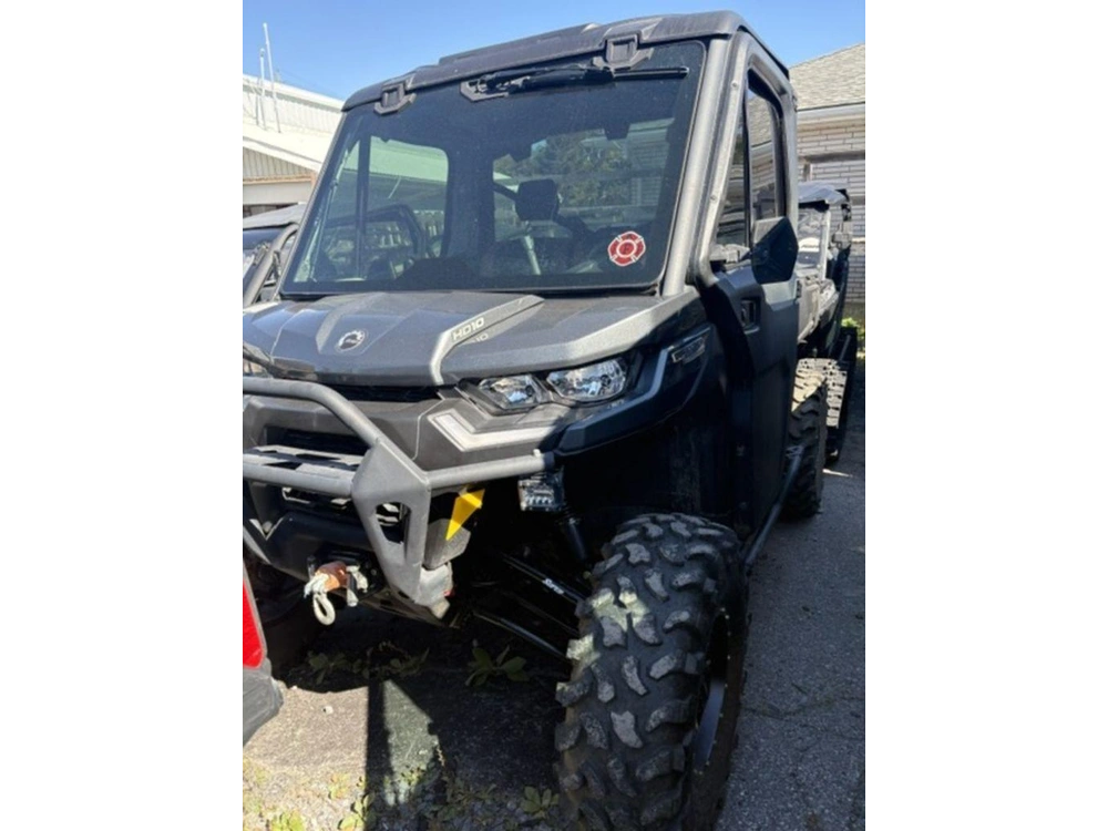 2022 Can-am Defender Limited Hd10