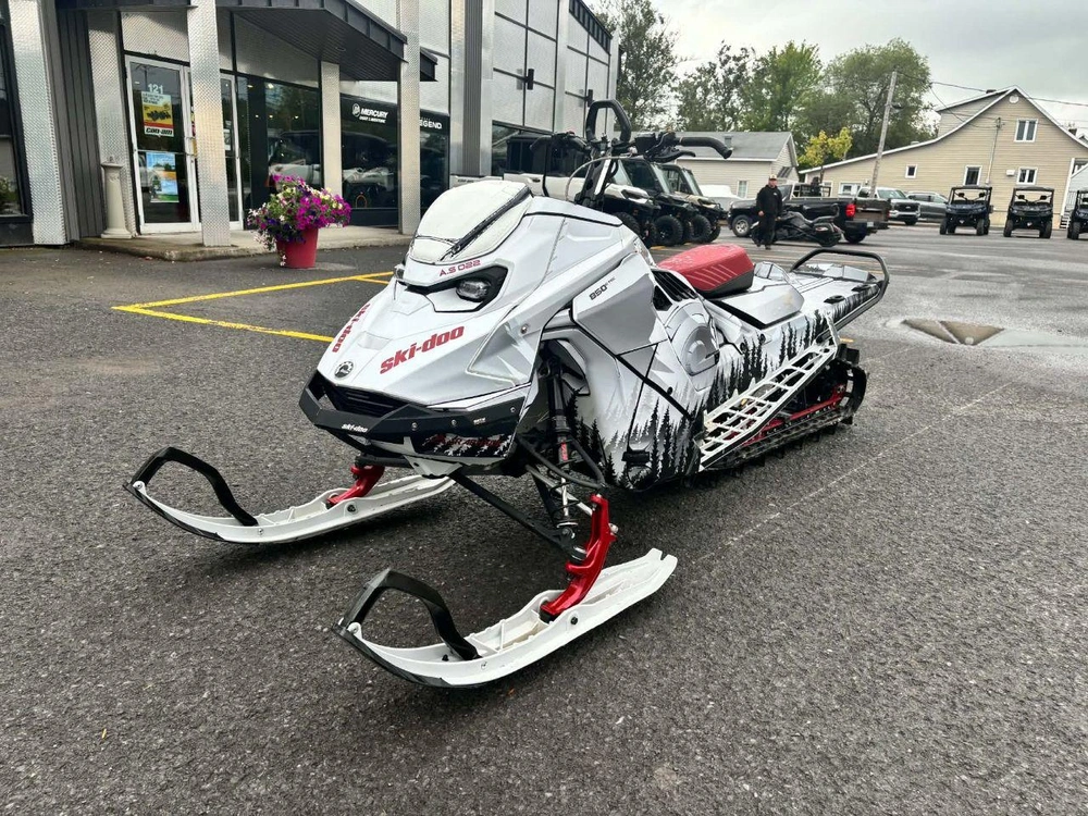 Ski-doo Summit Expert 154 850 Used 2023