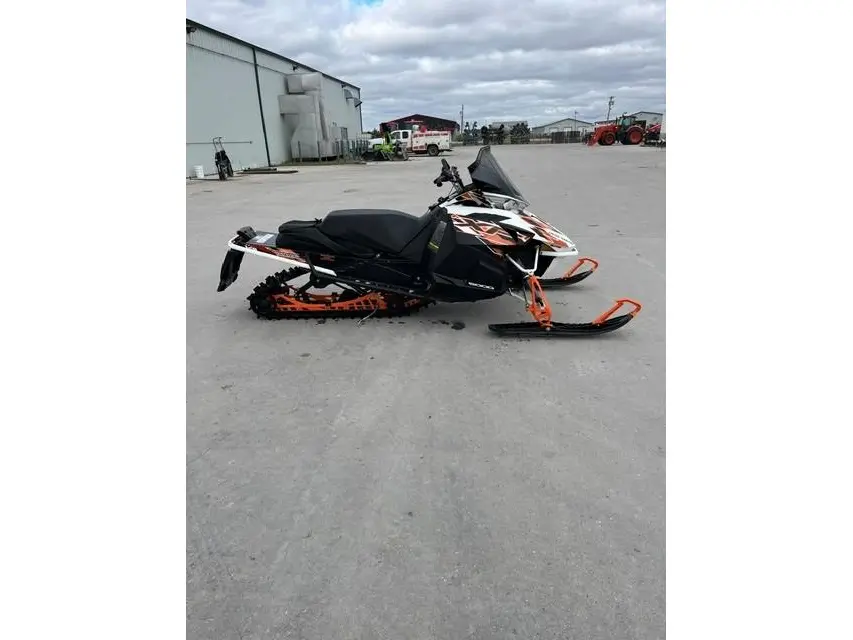 2015 Arctic Cat XF 6000 SNOPRO