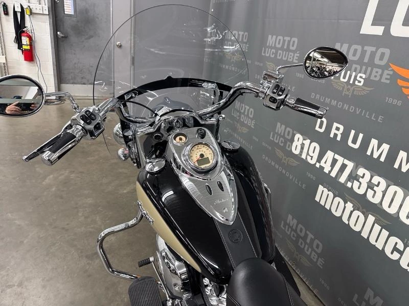 Indian Motorcycle Springfield 2021