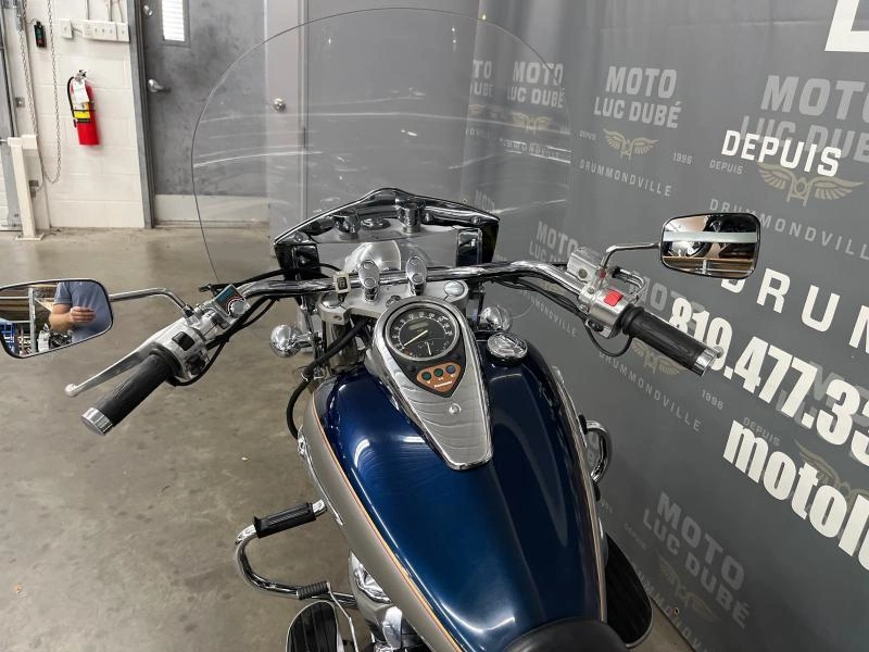 Kawasaki Vulcan 900 Classic 2006