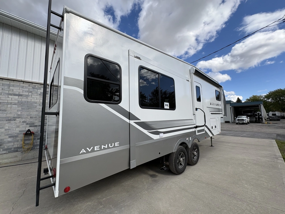 2027 Alliance Rv Avenue 25rl