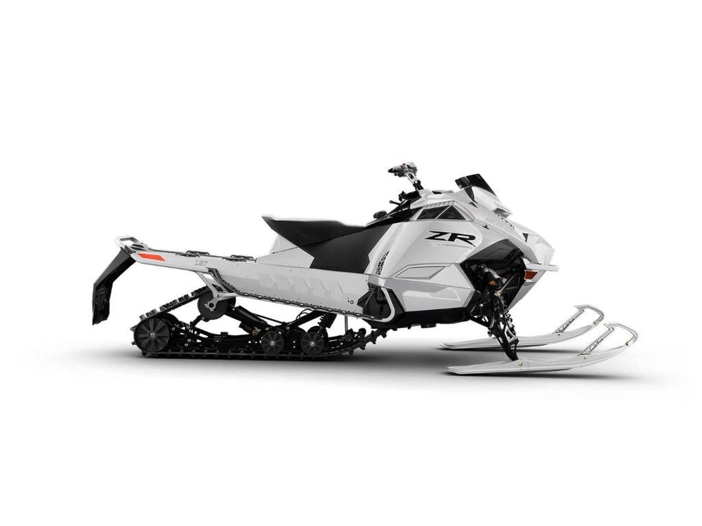 2027 Arctic Cat Zr 600 Sno Pro Eps 137 W/arctic Cat G8 Display