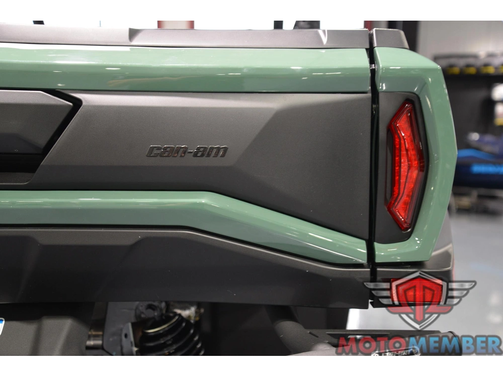 2026 Can-am Commander Dps 700