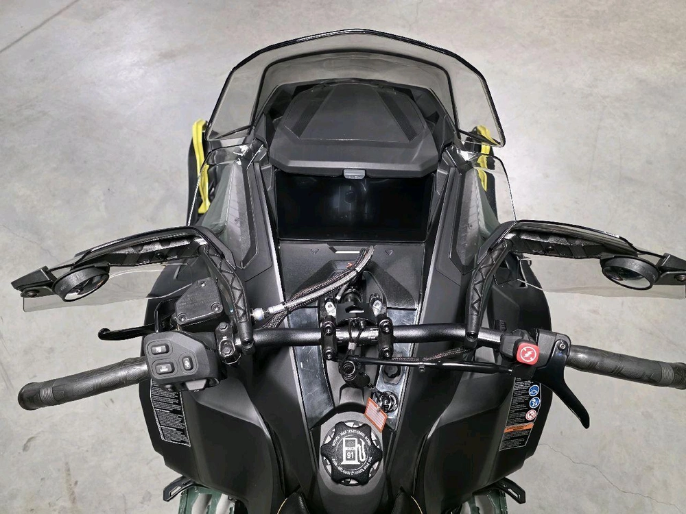 Ski-doo Backcountry X (43'') 850 E-tec 2026
