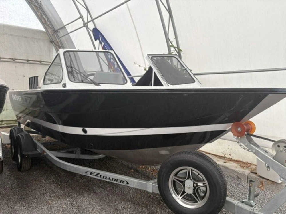 2026 Kingfisher 2025 Escape
