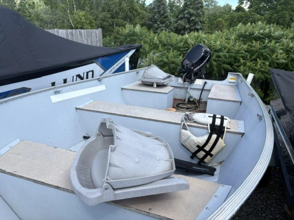 2009 Lund Boat Co Wc-14 Tiller