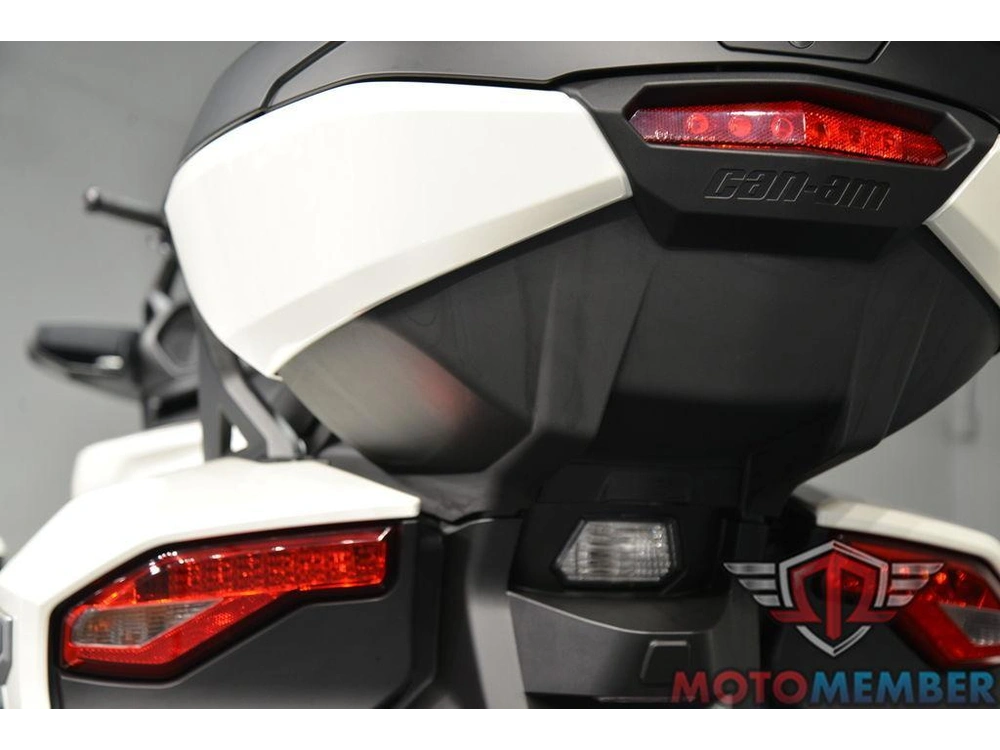 2026 Can-am Spyder F3 Limited Platine