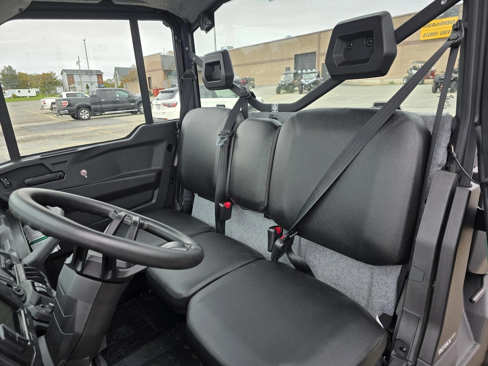 2026 Brp Defender Cab Hd10