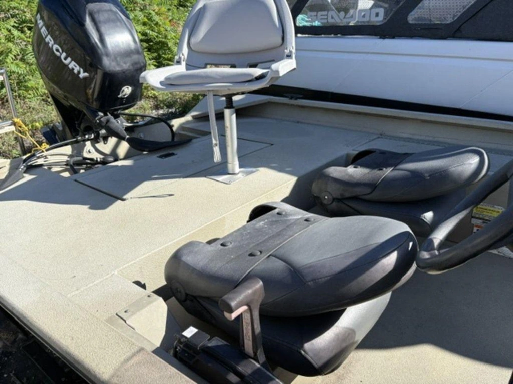 2010 Alumacraft Mv1756