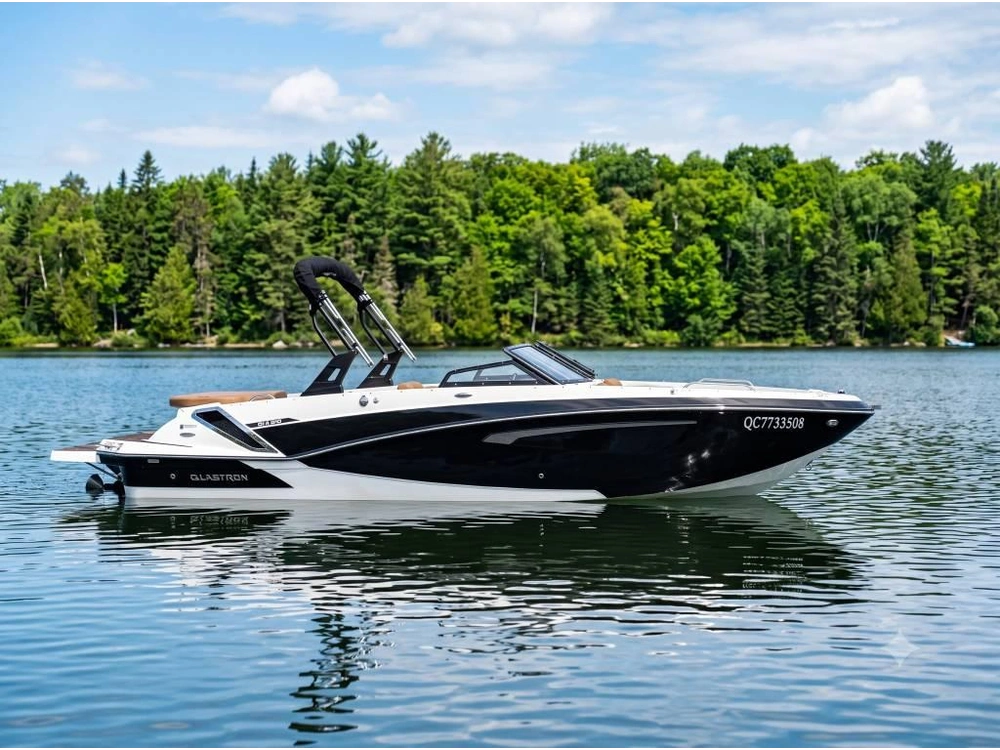 Glastron 245 Gtd 6.2l/b3 Mercruiser 2021