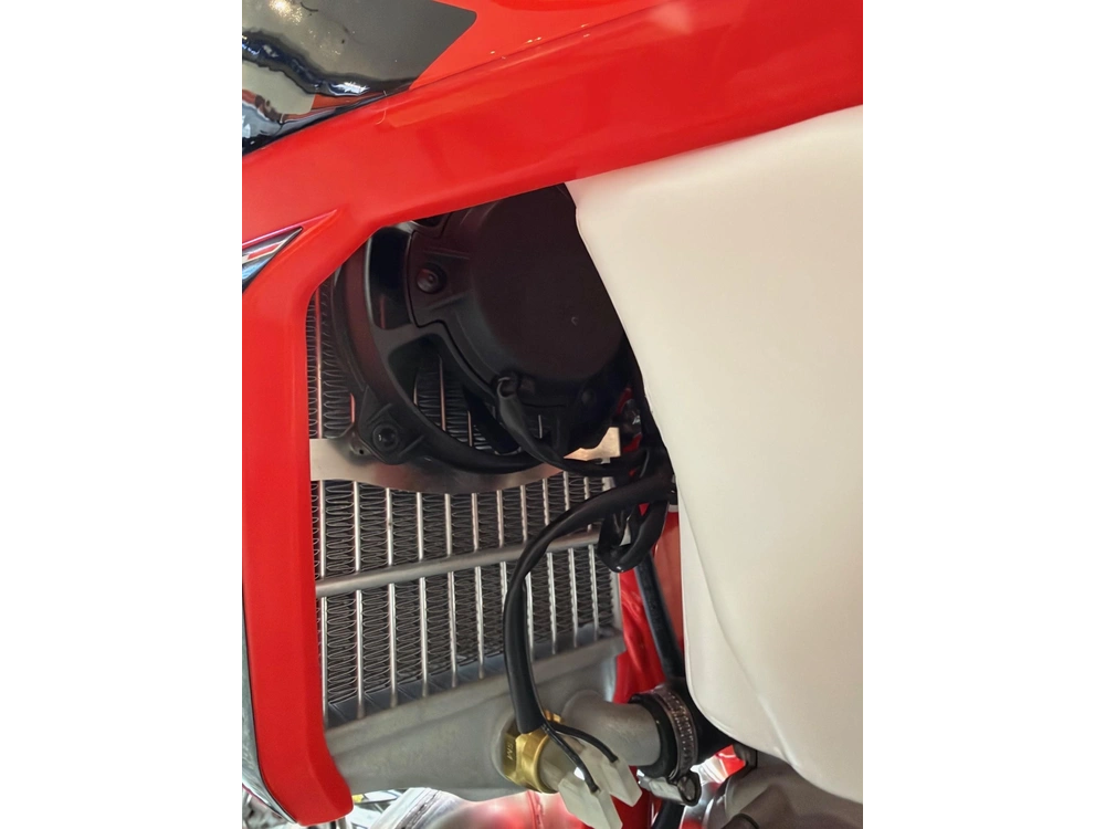 2026 Beta 300 Rr Xpro - Essentials Package