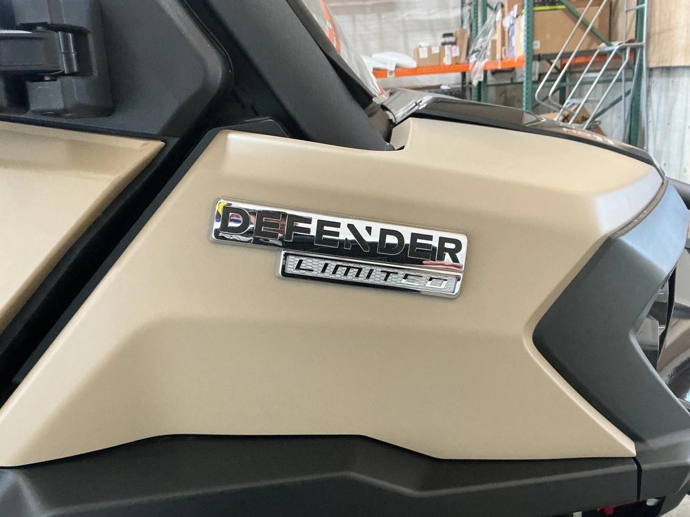 2027 Can-am Defender Xu Max Ltd Hd11
