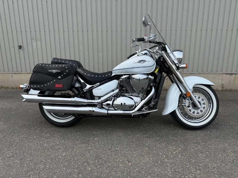 2022 Suzuki Boulevard 800