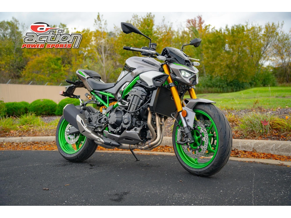 2025 Kawasaki Z900 Se Abs