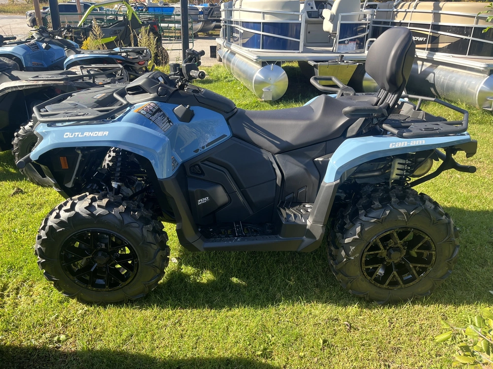 2026 Can-am Outlander Max Xt 700