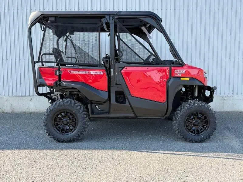 Honda Pioneer 1000 - 5p Dlx 2026