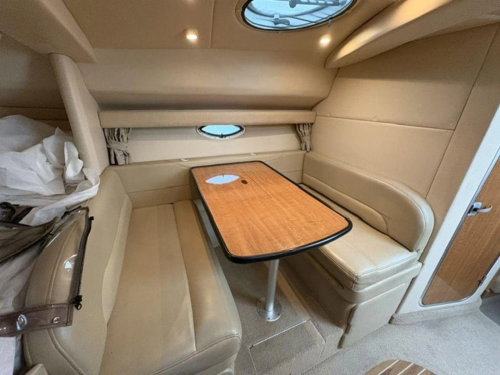 2003 Maxum Marine 330