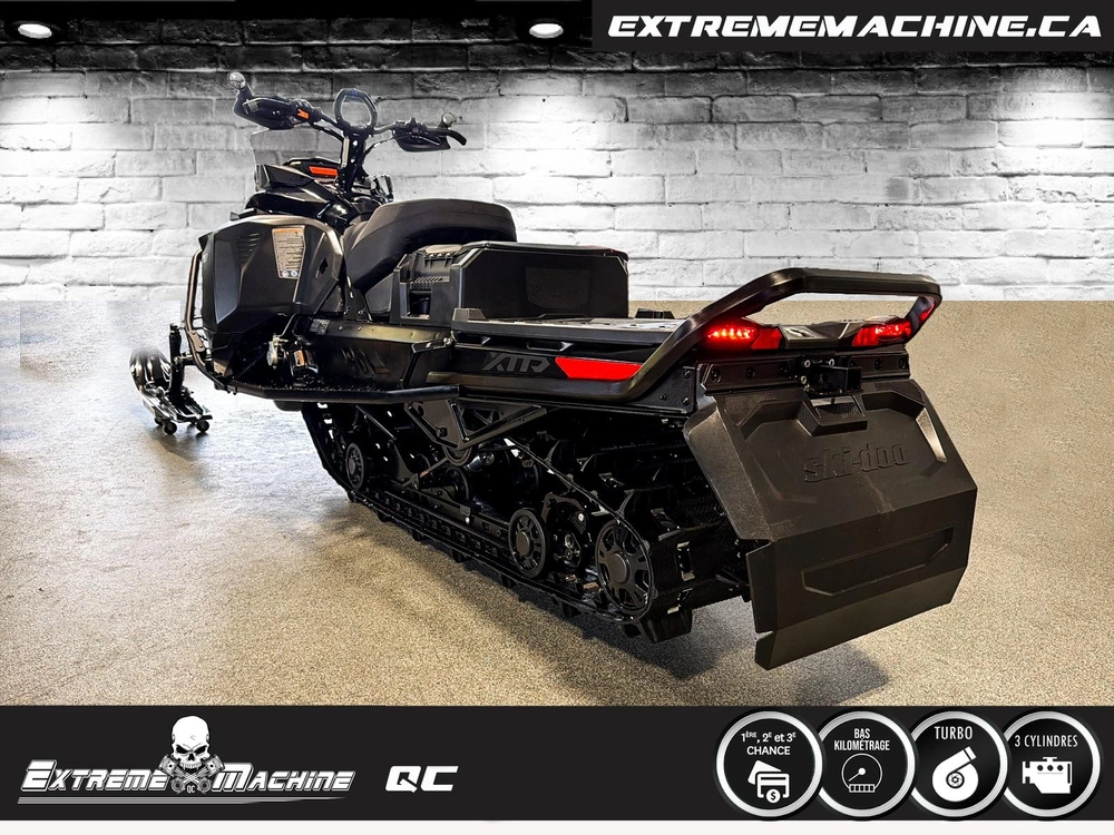 Skidoo Expedition Xtreme 900ace Turbo R Seulement 1638km - Comme Neuf!!! 2024