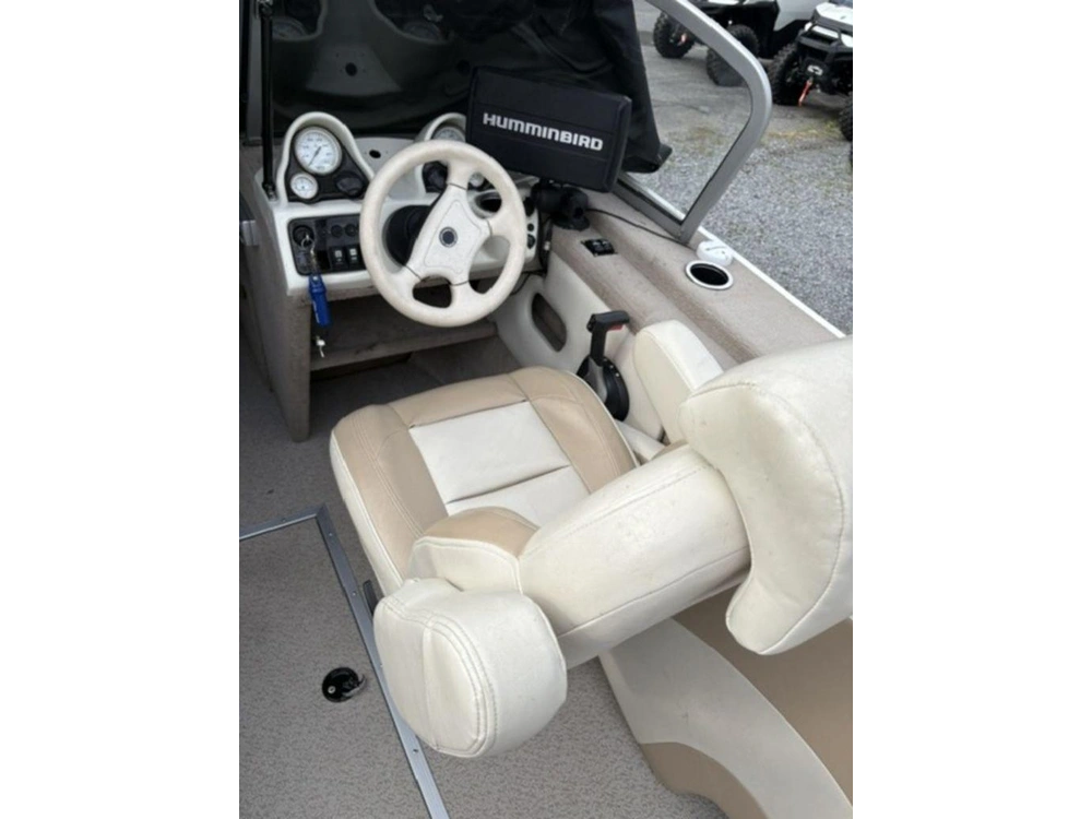 2011 Legend Boats 20 Xcalibur