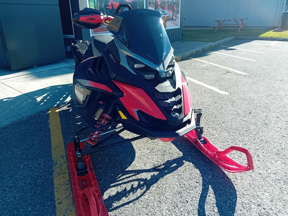 Lynx Xterrain Re 900 Ace Turbo R Ic 2026