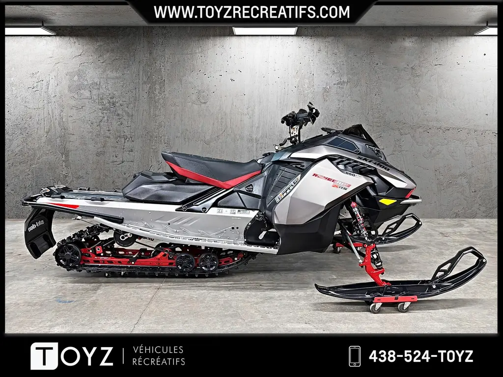 Ski-Doo RENEGADE XRS 850 ÉCRAN 10.25 92 KM !!! 2023