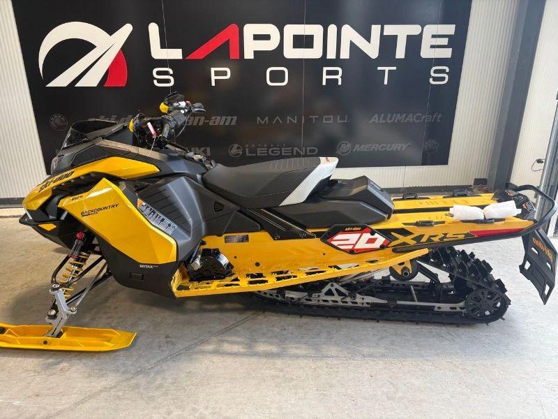 Ski-doo Backcountry X-rs 146 (43'') 850 E-tec Ice Storm 150 1.5'' E.s. W/ 10.25'' Touchscreen 2027