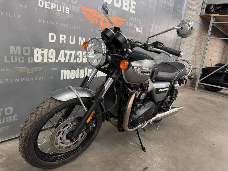 Triumph Bonneville T100 2022