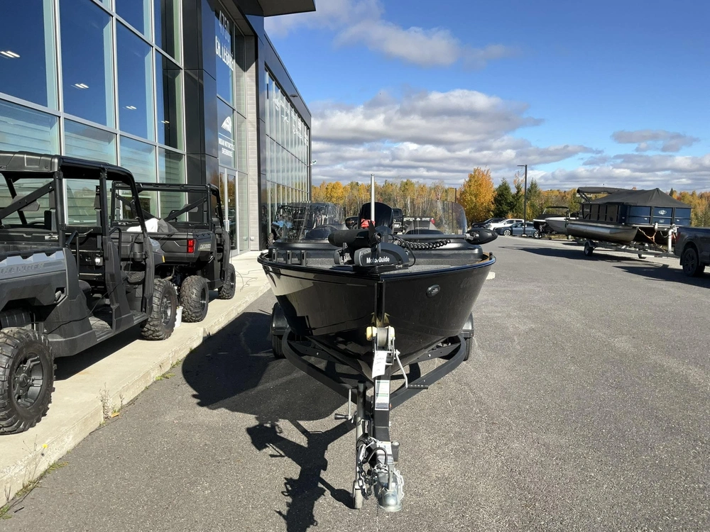 2023 Crestliner 1600 Vision
