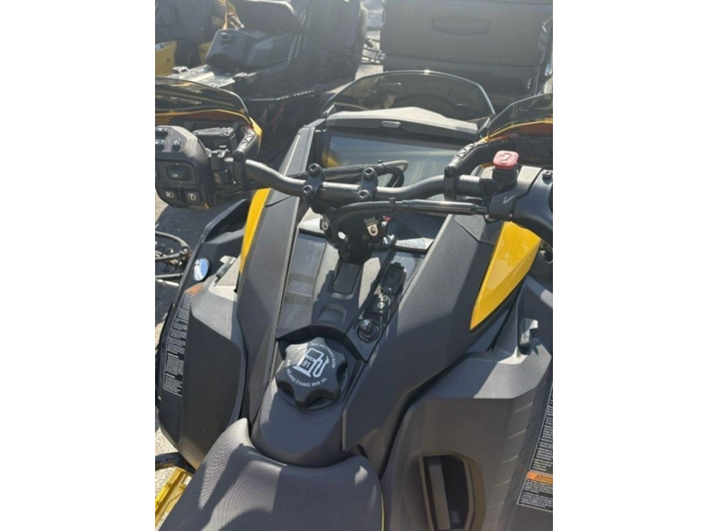 2025 Ski-doo Mxz® X-rs® With Competition Package 850 E-tec Turbo R Ss Rip.ii 1.25 Shox_1