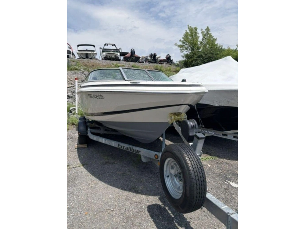 2003 Regal 2000 Es