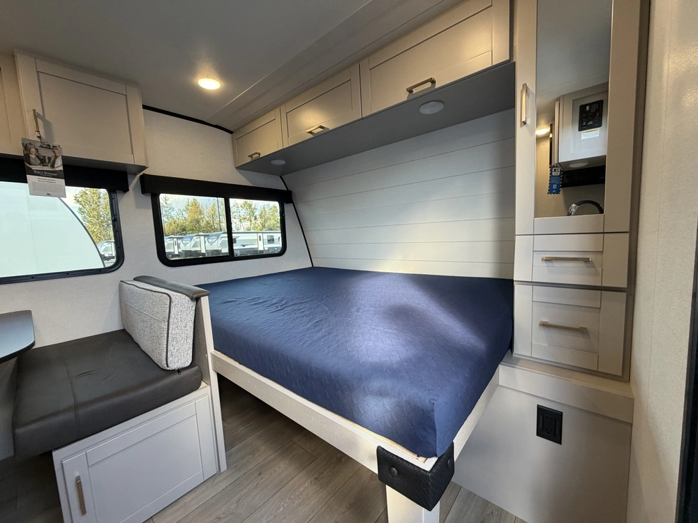 Jayco Jay Feather Air 16db 2027