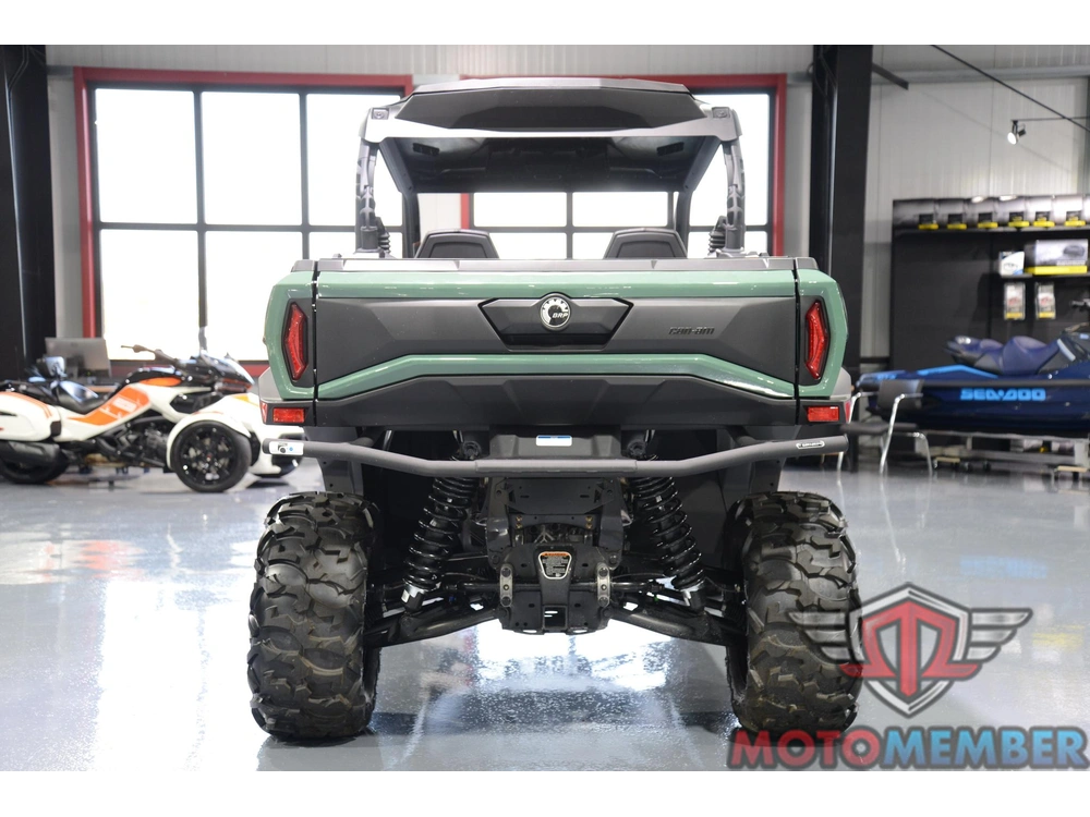 2026 Can-am Commander Dps 700