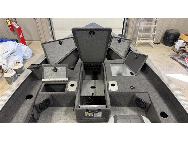 2024 Lund Boat Co 1875 Pro Guide