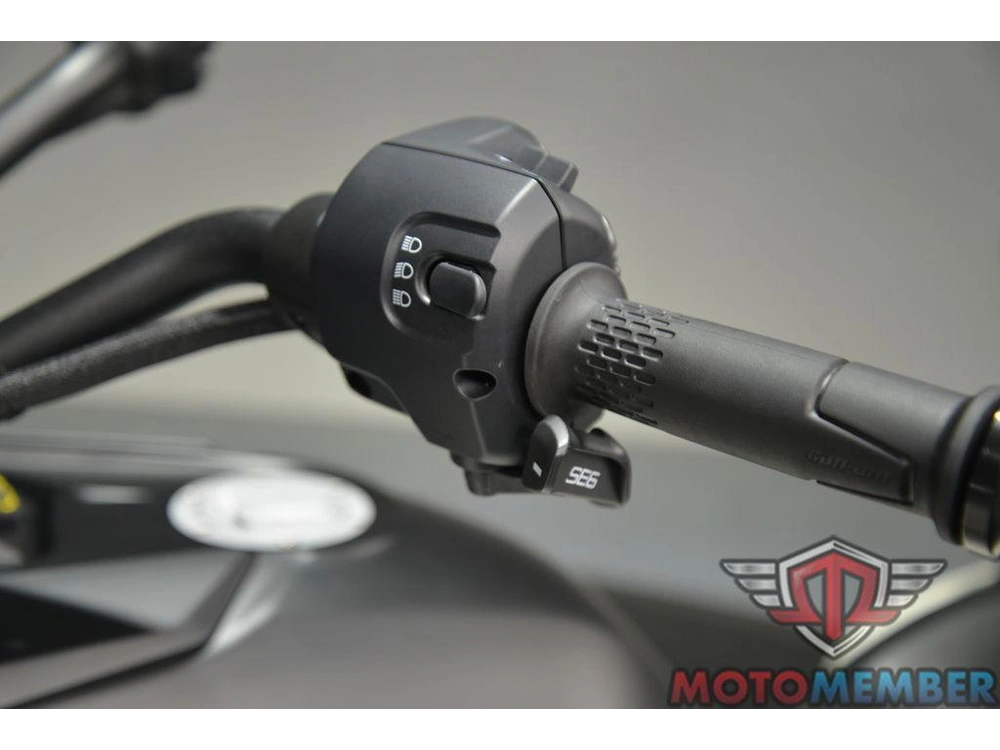 2026 Can-am Spyder F3 Limited Platine