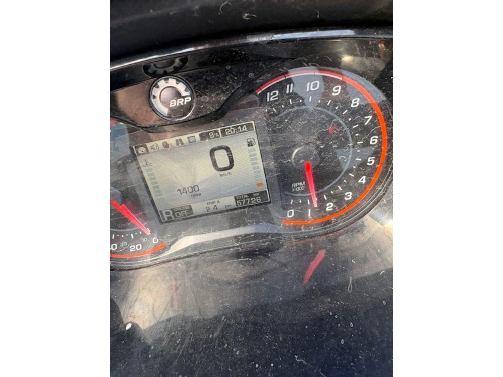 2012 Can-am Spyder® St-s Se5