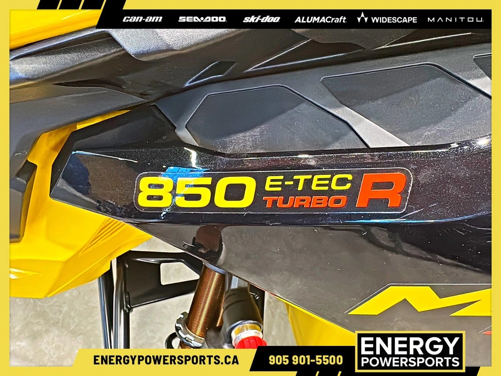 2024 Ski-doo Sm Mxz Xrs 850 Bk 137 Sas Hub 24