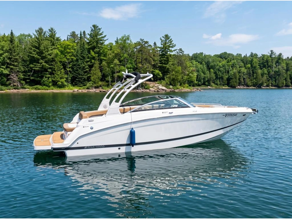 Four Winns Hd5 Mercruiser 6.2l / Bravo 3 2025