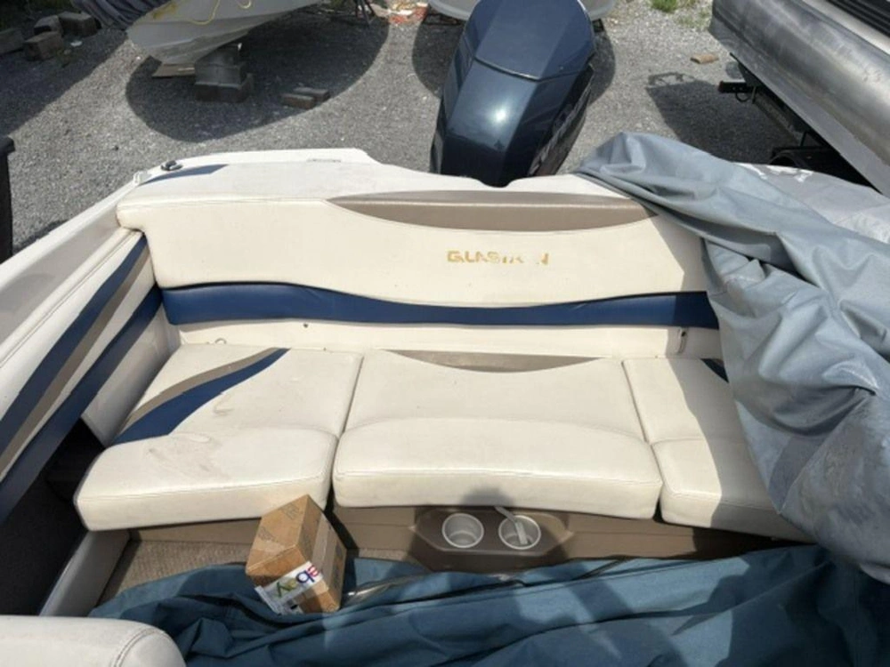 2002 Glastron 190