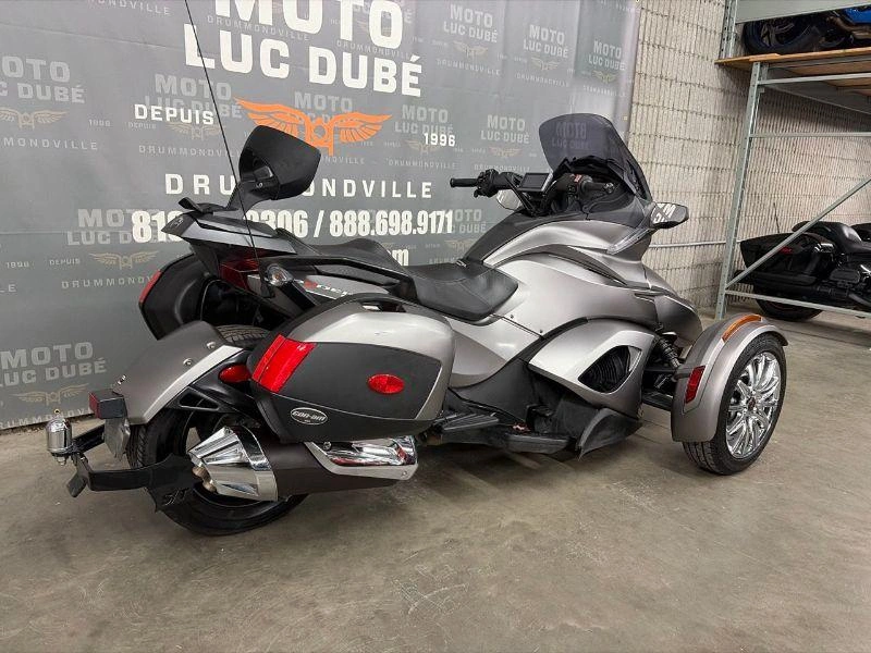 Can-am Spyder St Limited 2014