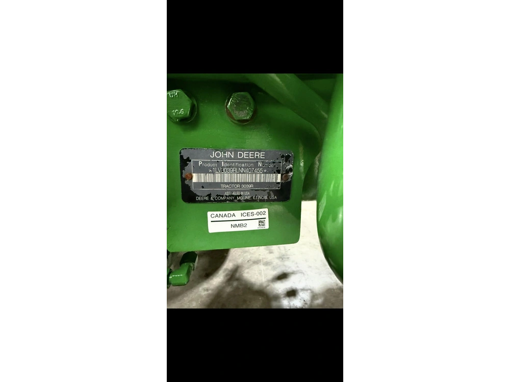 John Deere 3039r 2022