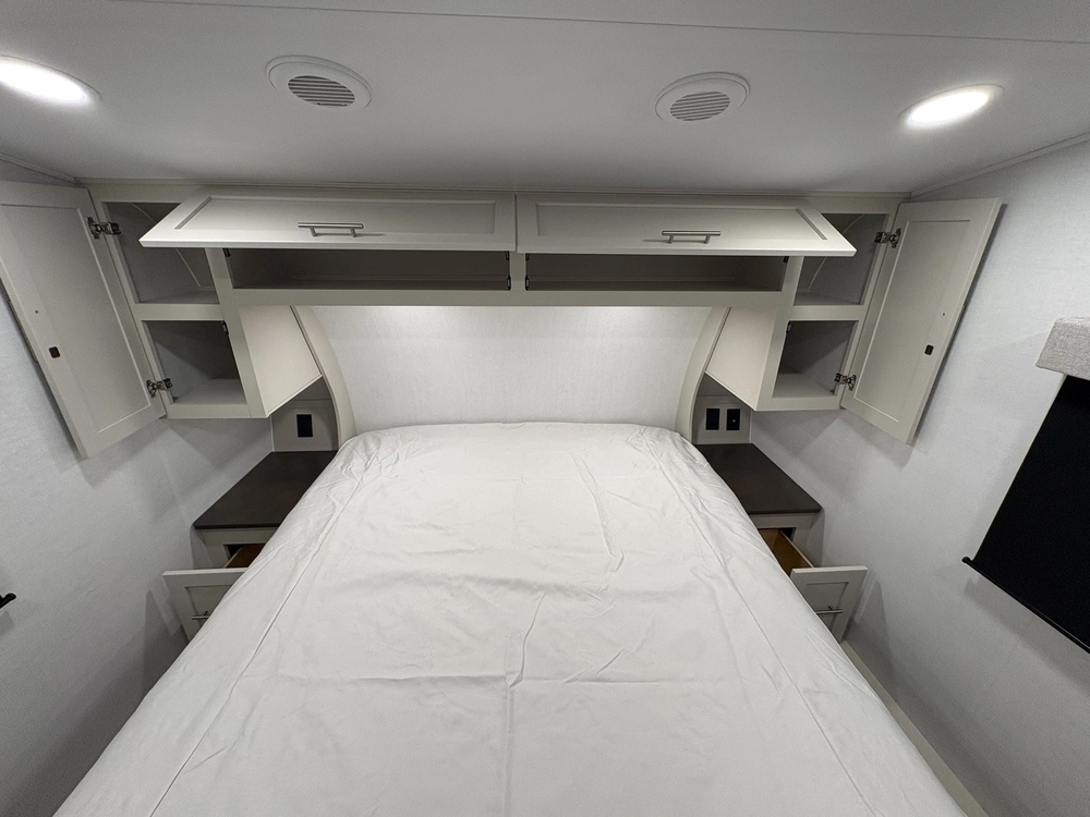 2027 Alliance Rv Avenue 25rl