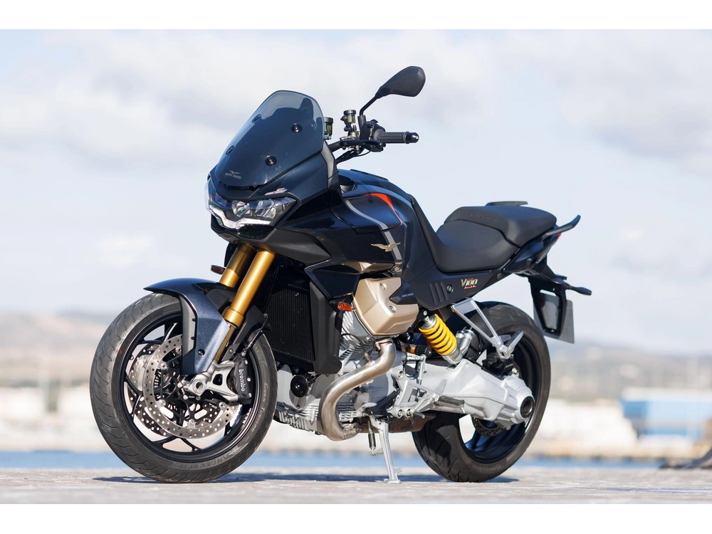 Moto Guzzi V100 S Mandello 2023