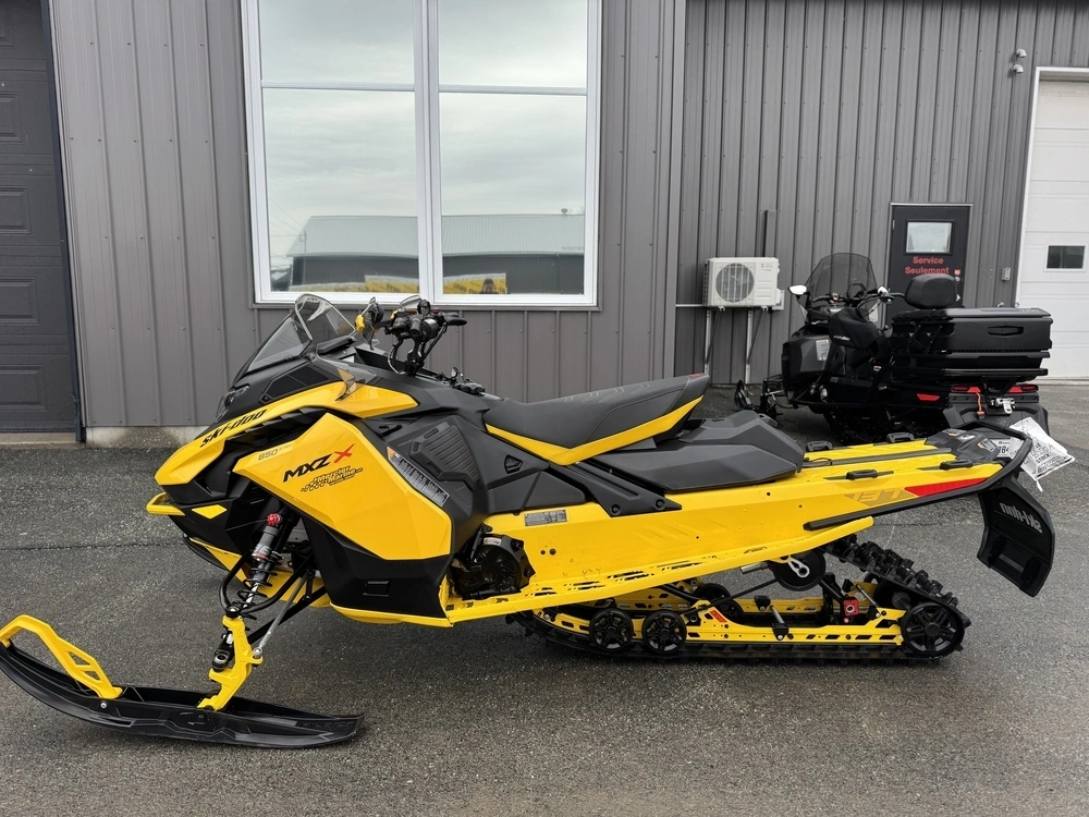 2024 Ski-doo Mxz X 850 137"