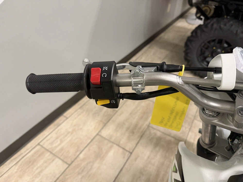 2027 Kawasaki Klx 140r L