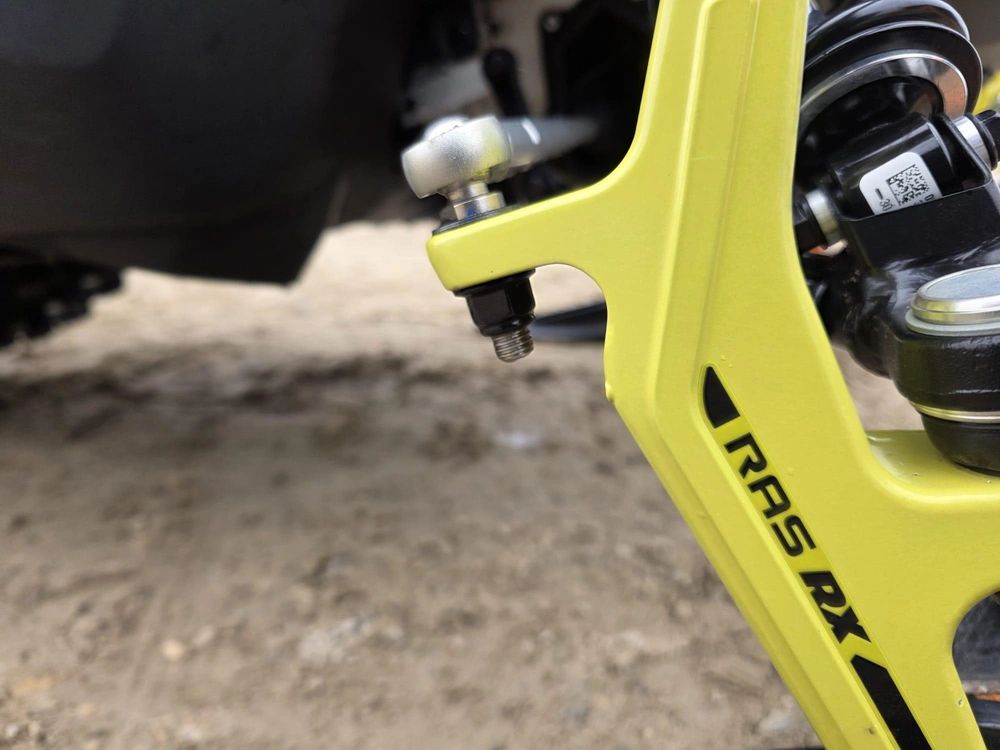 2026 Ski-doo Renegade X-rs 900 Ace Turbo R Ripsaw 1.25" E.s. W/ Smart-shox W/ 10.25" Touchscreen