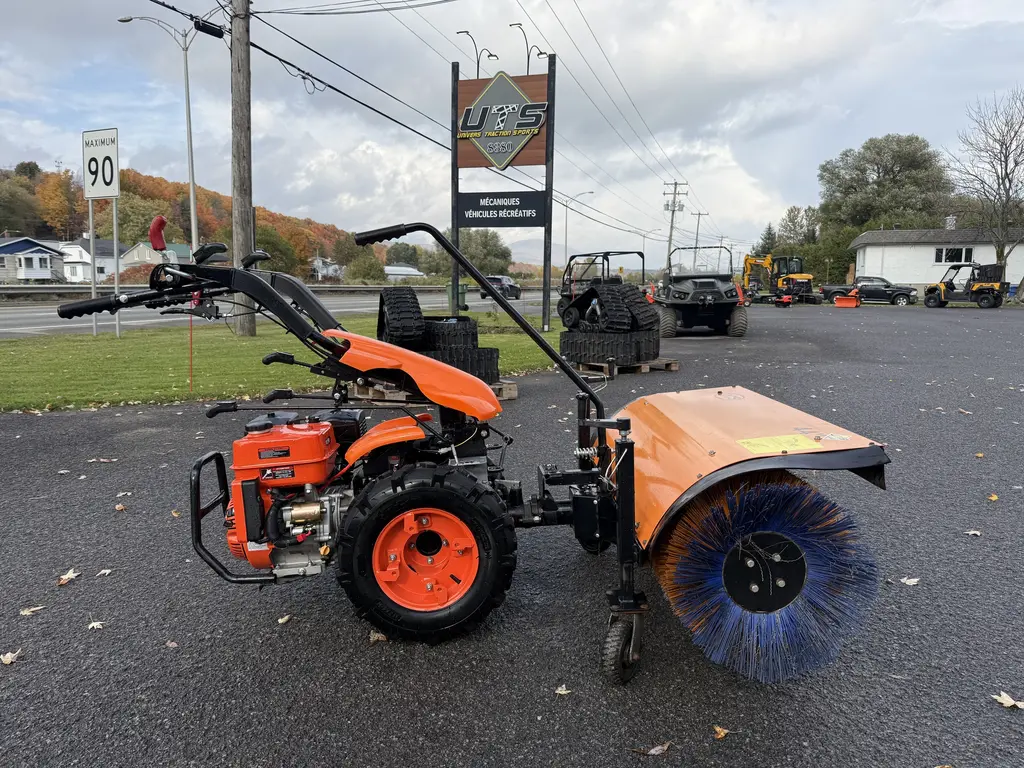 2025 Ducar Tracteur 2 roues DCS Ducar avec brosse 44’’