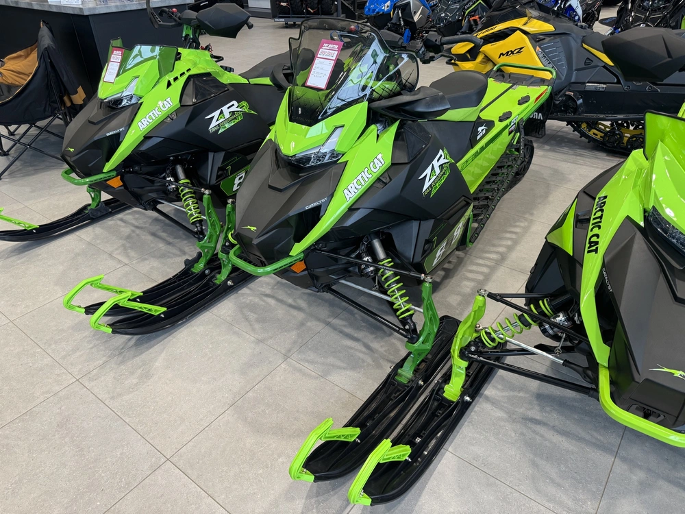 2025 Arctic Cat Zr 858 137 Atac G8