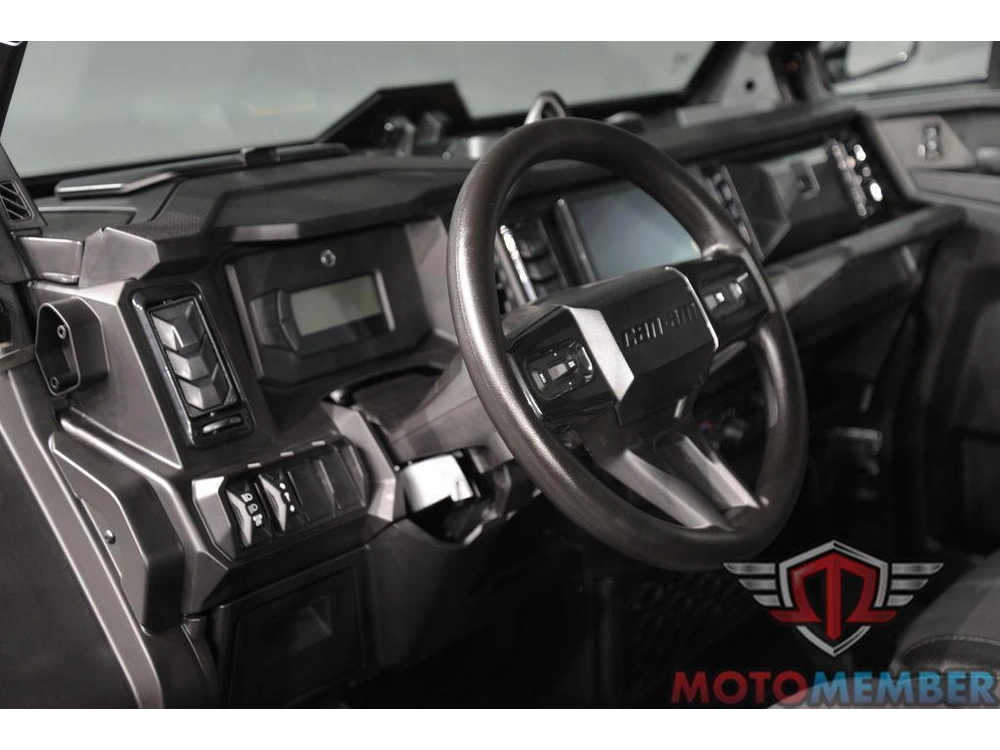 2026 Can-am Defender Max Xt Cab Hd11 With 10.25 In. Infotainment Dark Wildland Camo