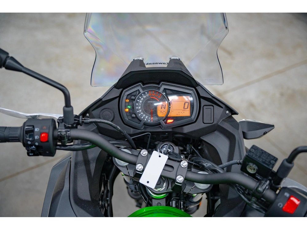 2025 Kawasaki Versys®-x 300 Abs